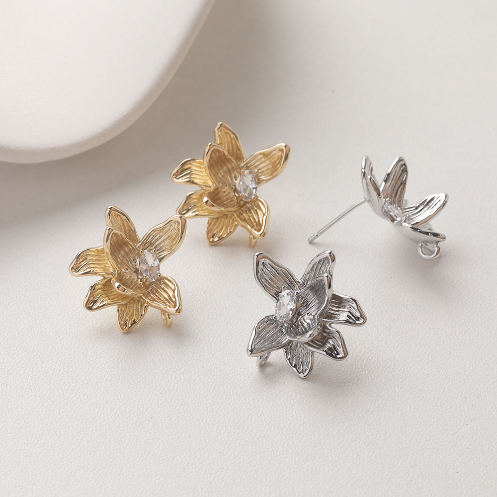 Flower Supply - 4 Uds. Pendientes delicados con forma